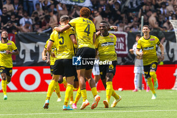2023-04-30 - 04.06.2023, Bern, Wankdorf, CUP Final: BSC Young Boys - FC Lugano, #18 Jean-Pierre Nsame (Young Boys) celebrates his goal with #5 Cedric Zesiger (Young Boys) and #4 Aurele Amenda (Young Boys) - CUP FINAL: BSC YOUNG BOYS - FC LUGANO - SWISS CUP - SOCCER