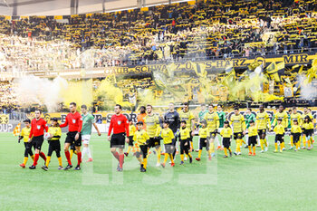 2023-01-08 - 12.2.2023, Bern, Wankdorf, Super League: BSC Young Boys - FC St.Gallen 1879, Young Boys and St. Gallen entering the field in front of YB fans - SUPER LEAGUE: BSC YOUNG BOYS - FC ST.GALLEN 1879 - SWISS SUPER LEAGUE - SOCCER