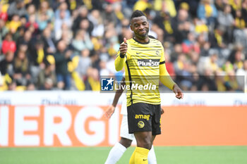 2023-05-14 - May 14, 2023, Bern, Wankdorf Stadium, Super League: BSC Young Boys - FC Zurich, #18 Jean-Pierre Nsame (Young Boys) thanks him after a pass. - SUPER LEAGUE: BSC YOUNG BOYS - FC ZURICH - SWISS SUPER LEAGUE - SOCCER