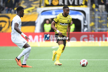 2023-05-14 - May 14, 2023, Bern, Wankdorf Stadium, Super League: BSC Young Boys - FC Zurich, #21 Ulisses Garcia (Young Boys) against #17 Umaru Bangura (Zurich). - SUPER LEAGUE: BSC YOUNG BOYS - FC ZURICH - SWISS SUPER LEAGUE - SOCCER