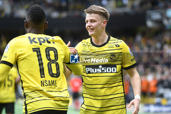 2023-05-14 - May 14, 2023, Bern, Wankdorf Stadium, Super League: BSC Young Boys - FC Zurich, #18 Jean-Pierre Nsame (Young Boys) congratulates #27 Lewin Blum (Young Boys) on his goal to make it 1-0. - SUPER LEAGUE: BSC YOUNG BOYS - FC ZURICH - SWISS SUPER LEAGUE - SOCCER