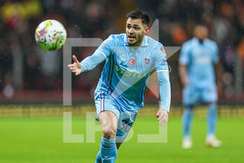2023-02-05 - Maximiliano Gomez of Trabzonspor during the Turkish championship Super Lig football match between Galatasaray and Trabzonspor on February 5, 2023 at Nef Stadyumu in Istanbul, Turkey - FOOTBALL - TURKISH CHAMP - GALATASARAY V TRABZONSPOR - TURKISH SUPER LEAGUE - SOCCER