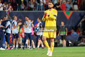 2023-06-15 - Gianluigi Donnarumma (Italy) applauds fans - SEMIFINAL - SPAIN VS ITALY - UEFA NATIONS LEAGUE - SOCCER