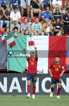 2023-06-15 - Yeremy Pino of Spain #15 celebrates his goal with Jordi Alba during the UEFA Nations League Semi-final football match between Spain and Italy on June 15, 2023 at De Grolsch Veste, FC Twente stadium in Enschede, Netherlands - FOOTBALL - UEFA NATIONS LEAGUE 2023 - 1/2 - SPAIN V ITALY - UEFA NATIONS LEAGUE - SOCCER