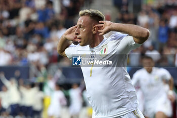 2023-06-15 - Davide Frattesi of Italy celebrates his goal - ultimately cancelled - during the UEFA Nations League Semi-final football match between Spain and Italy on June 15, 2023 at De Grolsch Veste, FC Twente stadium in Enschede, Netherlands - FOOTBALL - UEFA NATIONS LEAGUE 2023 - 1/2 - SPAIN V ITALY - UEFA NATIONS LEAGUE - SOCCER
