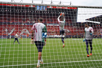 2023-06-18 - Italy's goalkeepers during the warm up - THIRD-PLACE MATCH - NETHERLANDS VS ITALY - UEFA NATIONS LEAGUE - SOCCER