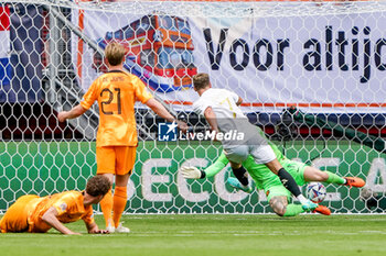 2023-06-18 - Davide Frattesi of Italy scores his sides second goal during the UEFA Nations League 2023, Third-place match between Netherlands and Italy on June 18, 2023 at De Grolsch Veste, FC Twente stadium in Enschede, Netherlands - FOOTBALL - UEFA NATIONS LEAGUE 2023 - 3RD PLACE - NETHERLANDS V ITALY - UEFA NATIONS LEAGUE - SOCCER