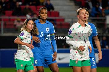 2023-08-02 - Dolores Silva of Portugal and Wendie Renard of France during the 2023 UEFA Women’s Nations League, League A - Group A2 football match between France and Portugal on 22 September 2023 at Stade du Hainaut - Valenciennes, France - FOOTBALL - WOMEN'S NATIONS LEAGUE 2023 - FRANCE V PORTUGAL - UEFA NATIONS LEAGUE - SOCCER