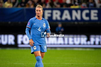 2023-08-02 - Amandine Henry of France during the 2023 UEFA Women’s Nations League, League A - Group A2 football match between France and Portugal on 22 September 2023 at Stade du Hainaut - Valenciennes, France - FOOTBALL - WOMEN'S NATIONS LEAGUE 2023 - FRANCE V PORTUGAL - UEFA NATIONS LEAGUE - SOCCER