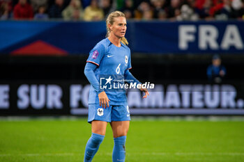 2023-08-02 - Amandine Henry of France during the 2023 UEFA Women’s Nations League, League A - Group A2 football match between France and Portugal on 22 September 2023 at Stade du Hainaut - Valenciennes, France - FOOTBALL - WOMEN'S NATIONS LEAGUE 2023 - FRANCE V PORTUGAL - UEFA NATIONS LEAGUE - SOCCER