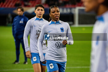 2023-08-02 - Grace Geyoro of France warms up ahead of the 2023 UEFA Women’s Nations League, League A - Group A2 football match between France and Portugal on 22 September 2023 at Stade du Hainaut - Valenciennes, France - FOOTBALL - WOMEN'S NATIONS LEAGUE 2023 - FRANCE V PORTUGAL - UEFA NATIONS LEAGUE - SOCCER