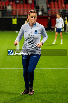 2023-08-02 - Solene Durand of France warms up ahead of the 2023 UEFA Women’s Nations League, League A - Group A2 football match between France and Portugal on 22 September 2023 at Stade du Hainaut - Valenciennes, France - FOOTBALL - WOMEN'S NATIONS LEAGUE 2023 - FRANCE V PORTUGAL - UEFA NATIONS LEAGUE - SOCCER