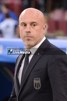 2023-10-27 - Andrea Sottil Head Coach of Italyduring Soccer - Uefa Nations League between Women - Italy vs Spain at Arechi S tadium - WOMEN - ITALY VS SPAIN - UEFA NATIONS LEAGUE - SOCCER