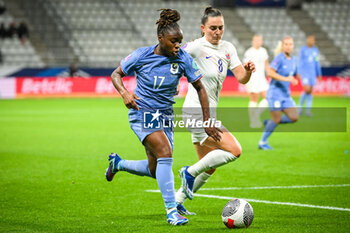 2023-10-31 - Sandy BALTIMORE of France and Vilde BOE RISA of Norway during the UEFA Women's Nations League, League A Group A2 football match between France and Norway on October 31, 2023 at Auguste Delaune stadium in Reims, France - FOOTBALL - WOMEN'S NATIONS LEAGUE - FRANCE V NORWAY - UEFA NATIONS LEAGUE - SOCCER