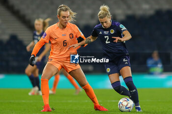 2023-10-31 - Nicola Docherty of Scotland and Jill Roord of Netherlands during the UEFA Women's Nations League, League A Group A1, football match between Scotland and Netherlands on 31 October 2023 at Hampden Park in Glasgow, Scotland - FOOTBALL - WOMEN'S NATIONS LEAGUE - SCOTLAND V NETHERLANDS - UEFA NATIONS LEAGUE - SOCCER