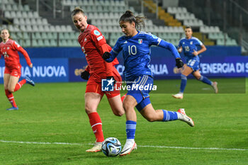 2023-12-05 - Chiara Beccari of Italia in action during Women Nation League match between Italia and Swittzerland at Stadio Ennio Tardini, Parma - WOMEN - ITALY VS SWITZERLAND - UEFA NATIONS LEAGUE - SOCCER
