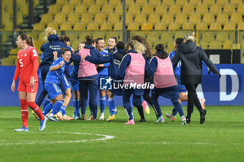 2023-12-05 - Italia celebrates the victory after Women Nation League match between Italia and Swittzerland at Stadio Ennio Tardini, Parma - WOMEN - ITALY VS SWITZERLAND - UEFA NATIONS LEAGUE - SOCCER