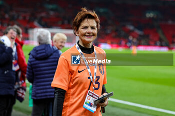 2023-12-01 - 1973 Former Netherlands Women players are invited guests during the UEFA Women's Nations League, Group A football match between England and Netherlands on 1 December 2023 at Wembley Stadium in London, England - FOOTBALL - WOMEN'S NATIONS LEAGUE - ENGLAND V NETHERLANDS - UEFA NATIONS LEAGUE - SOCCER