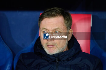 2023-12-05 - Peter Gerhardsson, head coach of Sweden during the UEFA Women's Nations League, Group D football match between Spain and Sweden on December 5, 2023 at La Rosaleda stadium in Malaga, Spain - FOOTBALL - WOMEN'S NATIONS LEAGUE - SPAIN V SWEDEN - UEFA NATIONS LEAGUE - SOCCER