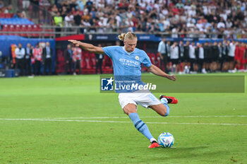 2023-08-16 - 9 ERLING HAALAND of Manchester City during the penalty shoot out at the UEFA Super Cup match between Manchester City and Sevilla FC at Georgios Karaiskakis Stadium on August 16, 2023, in Piraeus, Greece. - UEFA SUPER CUP MANCHESTER CITY VS SEVILLA FC - UEFA SUPER CUP - SOCCER