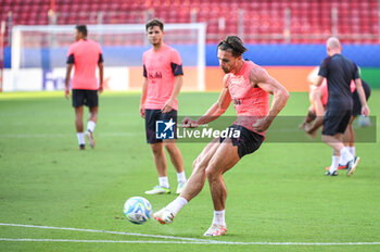 2023-08-15 - 10 JACK GREALISH of Manchester City during the team training session ahead of the UEFA Super Cup Final 2023 at Georgios Karaiskakis Stadium on August 15, 2023, in Piraeus, Greece. - MANCHESTER CITY TRAINING SESSION BEFORE THE UEFA SUPER CUP 2023 GAME - UEFA SUPER CUP - SOCCER