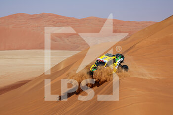 2023-01-12 - 409 CONTI DE OLIVEIRA Bruno (bra), BIANCHI PRATA Pedro (prt), South Racing Can-Am, BRP, SSV, FIA W2RC, Motul, action during the Stage 11 of the Dakar 2023 between Shaybah and Empty Quarter Marathon, on January 12, 2023 in Empty Quarter Marathon, Saudi Arabia - AUTO - DAKAR 2023 - STAGE 11 - RALLY - MOTORS