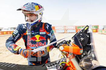 2023-01-12 - WALKNER Matthias (aut), Red Bull KTM Factory Racing, Moto, FIM W2RC, portrait during the Stage 11 of the Dakar 2023 between Shaybah and Empty Quarter Marathon, on January 12, 2023 in Empty Quarter Marathon, Saudi Arabia - AUTO - DAKAR 2023 - STAGE 11 - RALLY - MOTORS