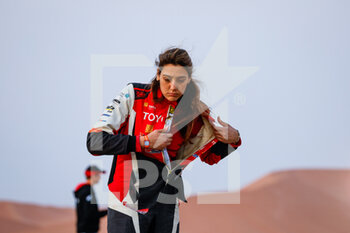 2023-01-12 - AKEEL Dania (sau), South Racing Can-Am, BRP, SSV, FIA W2RC, portrait during the Stage 11 of the Dakar 2023 between Shaybah and Empty Quarter Marathon, on January 12, 2023 in Empty Quarter Marathon, Saudi Arabia - AUTO - DAKAR 2023 - STAGE 11 - GIRO D'ITALIA - CYCLING