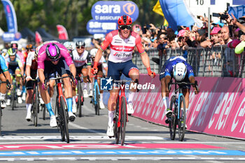 2023-05-11 - Pedersen win the stage 6 of Giro d'Italia 2023 - 6 STAGE - NAPOLI - NAPOLI - GIRO D'ITALIA - CYCLING