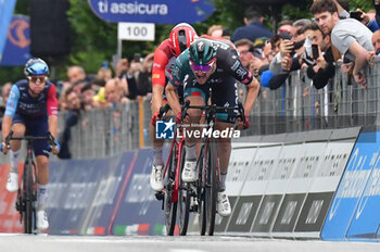 2023-05-18 - Nico Denz final sprint - Stage 12 Giro d'Italia 2023 - 12 STAGE - BRA - RIVOLI - GIRO D'ITALIA - CYCLING