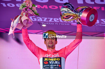 2023-05-28 - Primoz Roglic win the Trofeo Bonacorsa in Giro d'Italia 2023 - 21 STAGE - ROMA - ROMA - GIRO D'ITALIA - CYCLING