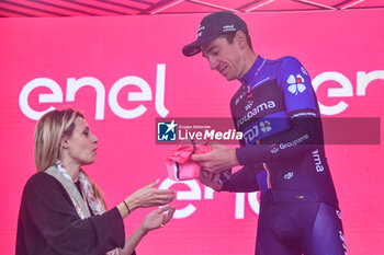 2023-05-20 - Bruno Armirail - Maglia Rosa - Stage 14 Giro d'Italia 2023 - 14 STAGE - SIERRE - CASSANO MAGNAGO - GIRO D'ITALIA - CYCLING