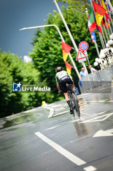 2023-06-30 - STIASNY Petra (SUI) - Team ENIX-DECEUNINCK - Giro d'Italia Women 2023. First stage in Chianciano Terme. Time trial. Start of the stage - STAGE 1 - WOMEN'S GIRO D'ITALIA - GIRO D'ITALIA - CYCLING