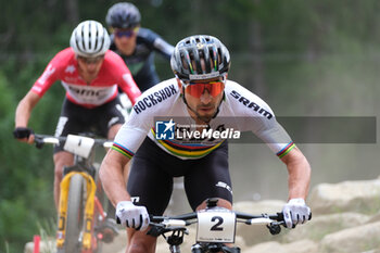 2023-07-02 - Nino Schurter (SUI) in action during XCO Elite Men race, at UCI MTB World Series 2023, Val di Sole stage on July 02, 2023 in Val di Sole, Trento, Italy. - UCI MTB WORLD CUP - XCO ELITE MEN RACE - MTB - MOUNTAIN BIKE - CYCLING