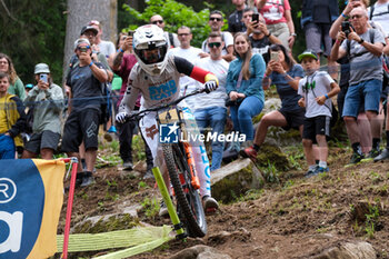 2023-07-01 - Nina Hoffmann (GER) in action during DH Elite Women race, at UCI MTB World Cup 2023, Val di Sole stage on July 01, 2023 in Val di Sole, Trento, Italy. - UCI MTB  WORLD CUP - DOWNHILL ELITE WOMEN RACE - MTB - MOUNTAIN BIKE - CYCLING