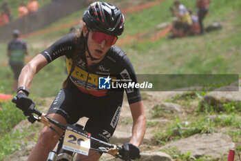2023-07-02 - Portrait of Emeline Detilleux (BEL) in action during XCO Elite Women race, at UCI MTB World Series 2023, Val di Sole stage on July 02, 2023 in Val di Sole, Trento, Italy. - UCI MTB WORLD CUP - XCO ELITE WOMEN RACE - MTB - MOUNTAIN BIKE - CYCLING