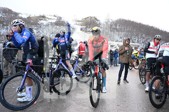 10/03/2023 - After crossing the finish line - 5 STAGE - MORRO D'ORO - SARNANO/SASSOTETTO - TIRRENO - ADRIATICO - CICLISMO