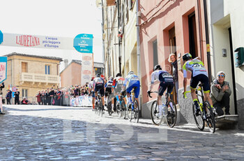 11/03/2023 - Passage of cyclistss - 6 STAGE - OSIMO STAZIONE - OSIMO - TIRRENO - ADRIATICO - CICLISMO