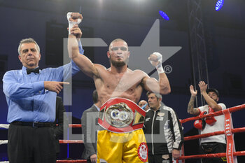 IBF Latin Middleweight Title - Mirko Di Carlantonio vs Khalil El Harraz - BOXE - CONTATTO