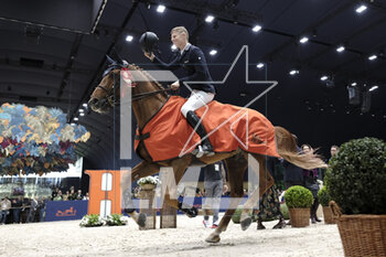 18/03/2023 - Max Kuhner (FRA) riding EIC Coriolis Des Isles during the Saut Hermès 2023, equestrian FEI event on March 18, 2023 at the ephemeral Grand-palais in Paris, France - EQUESTRIAN - THE SAUT HERMES 2023 - INTERNAZIONALI - EQUITAZIONE