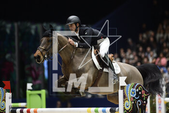 2023-03-19 - Victor Bettendorf (LUX) riding Mr. Tac during the Saut Hermès 2023, equestrian FEI event on March 19, 2023 at the ephemeral Grand-palais in Paris, France - EQUESTRIAN - THE SAUT HERMES 2023 - INTERNATIONALS - EQUESTRIAN