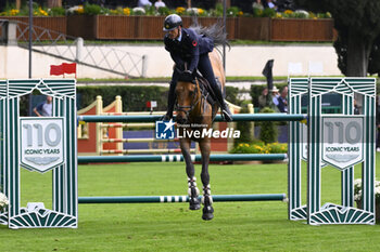 2023-05-25 - Luca Marziani (ITA) during the 90° CSIO ROMA 2023, CSIO5* A against the clock (238.2.1) - 1.50m - 30.000 € - LR - presented by ENI, on May 25, 2023 at Piazza di Siena in Rome, Italy. - CSIO ROMA PIAZZA DI SIENA - INTERNATIONALS - EQUESTRIAN