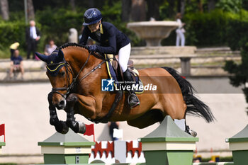 2023-05-25 - Edwina Tops-Alexander (AUS) during the 90° CSIO ROMA 2023, CSIO5* A against the clock (238.2.1) - 1.50m - 30.000 € - LR - presented by ENI, on May 25, 2023 at Piazza di Siena in Rome, Italy. - CSIO ROMA PIAZZA DI SIENA - INTERNATIONALS - EQUESTRIAN