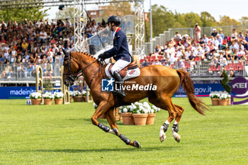 2023-08-30 - Samuel HUTTON of Great Britain riding Oak Grove's Laith during the FEI European Jumping Championship 2023, Equestrian event on August 30, 2023 at hippodrome Snai San Siro in Milan, Italy
 OAK GROVE’S LA - 2023 JUMPING EUROPEAN CHAMPIONSHIP - INTERNATIONALS - EQUESTRIAN