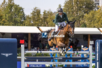 2023-08-30 - BREEN Trevor of Germany riding Highland President during the FEI European Jumping Championship 2023, Equestrian event on August 30, 2023 at hippodrome Snai San Siro in Milan, Italy - 2023 JUMPING EUROPEAN CHAMPIONSHIP - INTERNATIONALS - EQUESTRIAN