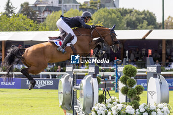 2023-08-30 - STAUT Kevin of France riding Dialou Blue Ps during the FEI European Jumping Championship 2023, Equestrian event on August 30, 2023 at hippodrome Snai San Siro in Milan, Italy - 2023 JUMPING EUROPEAN CHAMPIONSHIP - INTERNATIONALS - EQUESTRIAN