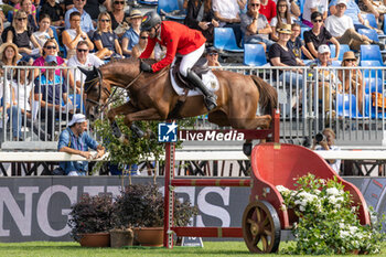 2023-08-30 - WEISHAUPT Philipp of Germany riding Zineday during the FEI European Jumping Championship 2023, Equestrian event on August 30, 2023 at hippodrome Snai San Siro in Milan, Italy - 2023 JUMPING EUROPEAN CHAMPIONSHIP - INTERNATIONALS - EQUESTRIAN