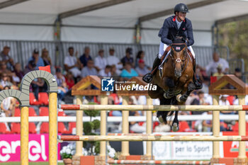 2023-08-31 - MAHER Ben of Great Britain riding Faltic Hb during the FEI European Jumping Championship 2023, Equestrian event on August 30, 2023 at hippodrome Snai San Siro in Milan, Italy - 2023 JUMPING EUROPEAN CHAMPIONSHIP - INTERNATIONALS - EQUESTRIAN