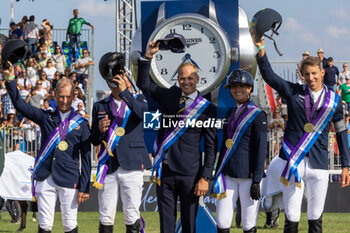 01/09/2023 - Gold medal for the Svedish team at the FEI European Jumping Championship 2023, Equestrian event on August 30, 2023 at hippodrome Snai San Siro in Milan, Italy - 2023 JUMPING EUROPEAN CHAMPIONSHIP - INTERNAZIONALI - EQUITAZIONE