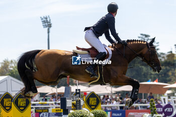 2023-09-03 - MAHER Ben of Great Britain riding Faltic Hb during the FEI European Jumping Championship 2023, Equestrian event on September 3, 2023 at hippodrome Snai San Siro in Milan, Italy - 2023 JUMPING EUROPEAN CHAMPIONSHIP - INTERNATIONALS - EQUESTRIAN